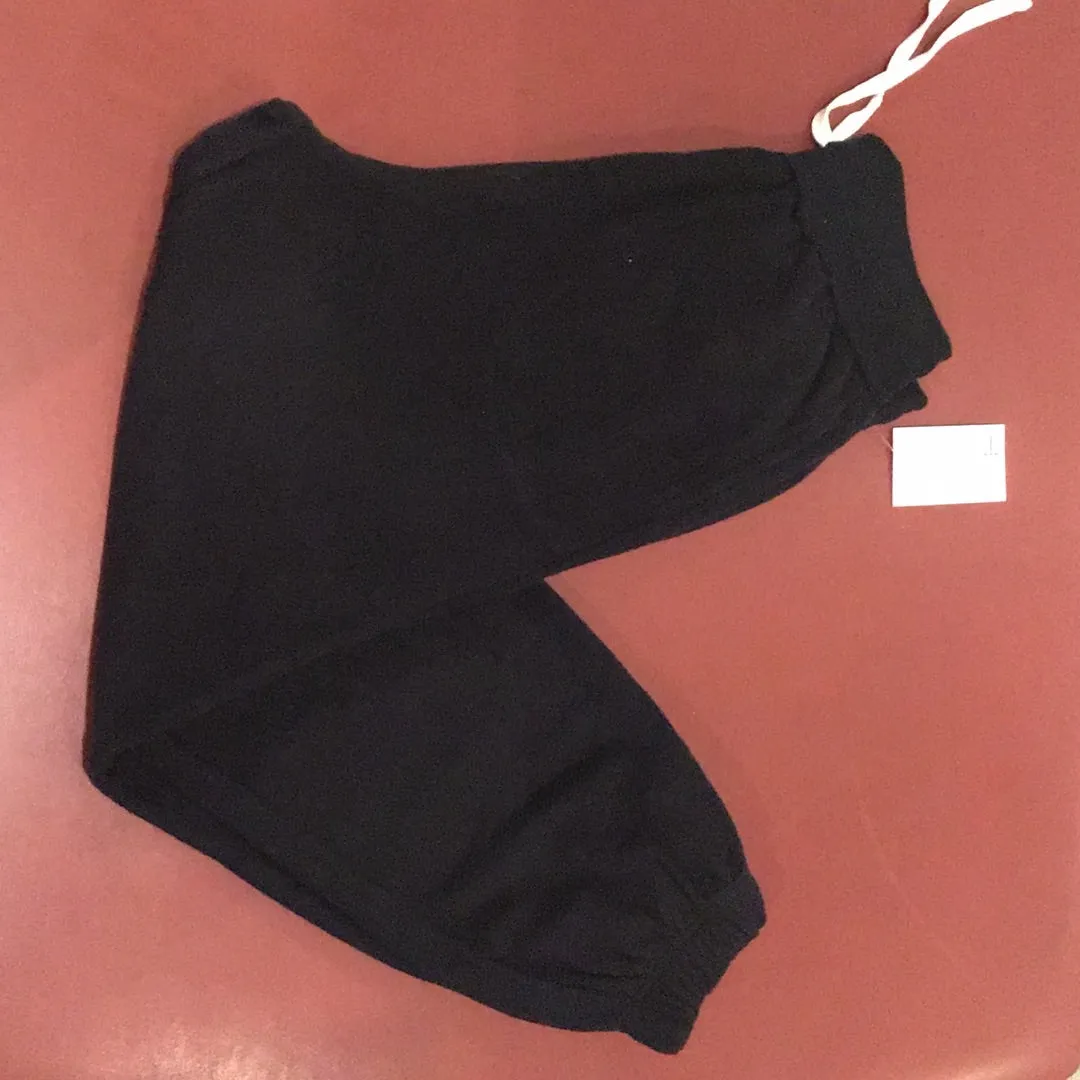 Megan Fleece Joggers in Black