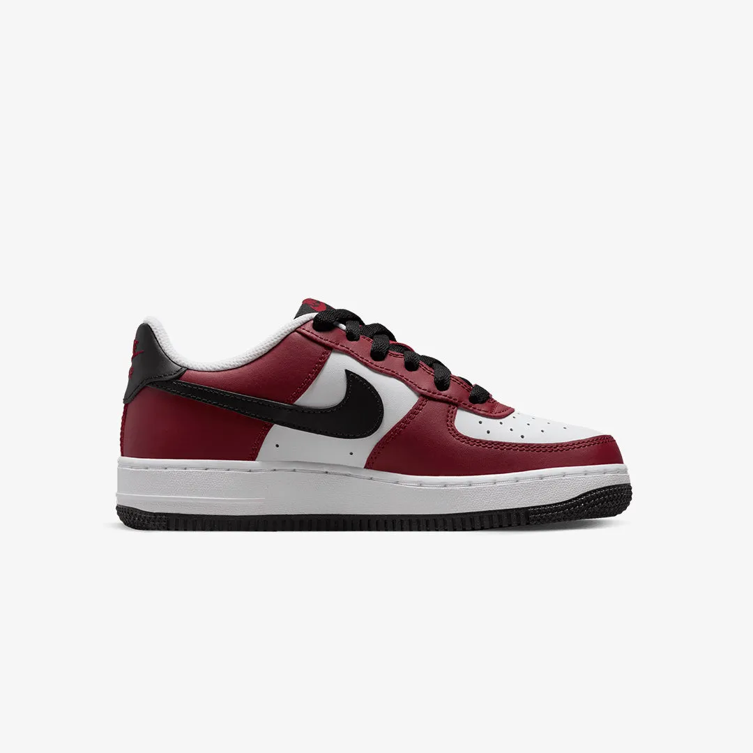 Nike | AIR FORCE 1 LV8  { TEAM RED/BLACK-WHITE