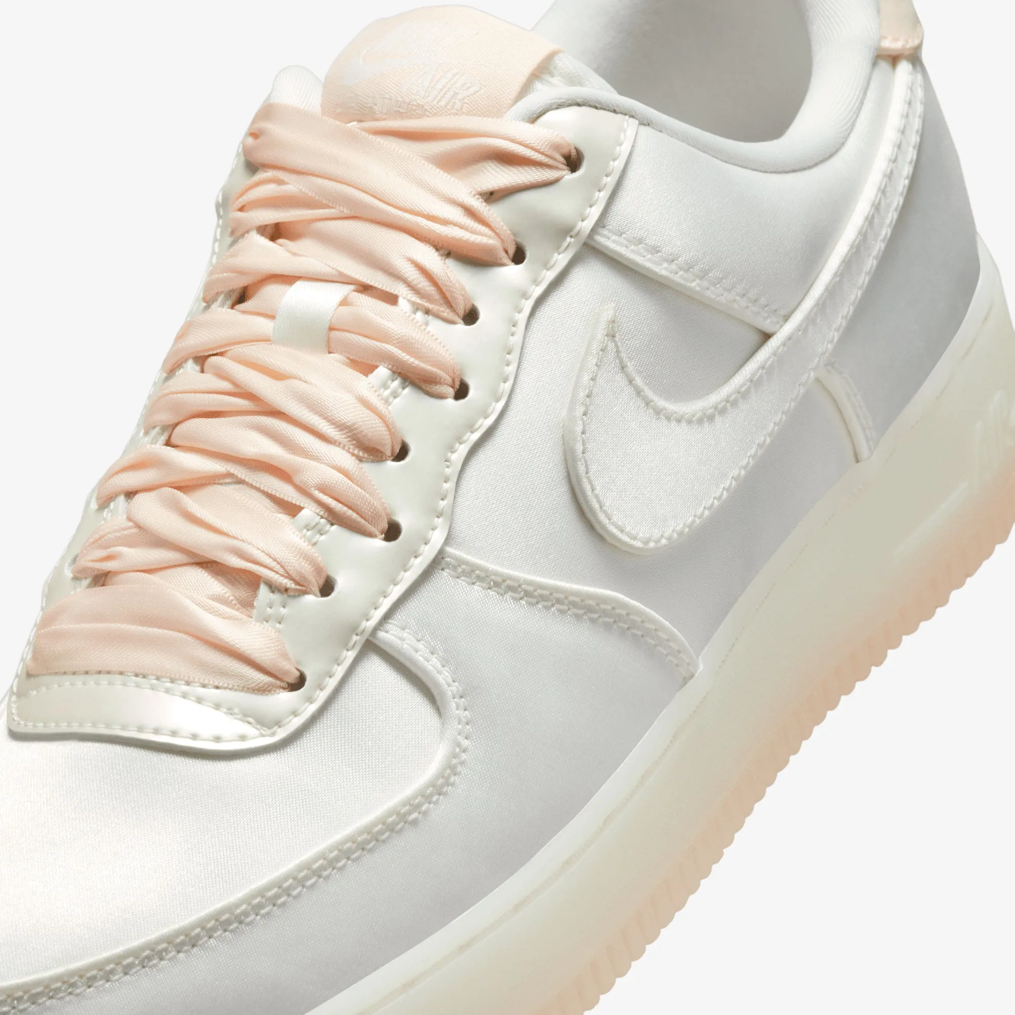 NIKE | WMN'S AIR FORCE 1 '07 LV8 { SAIL/SAIL-BARELY ORANGE