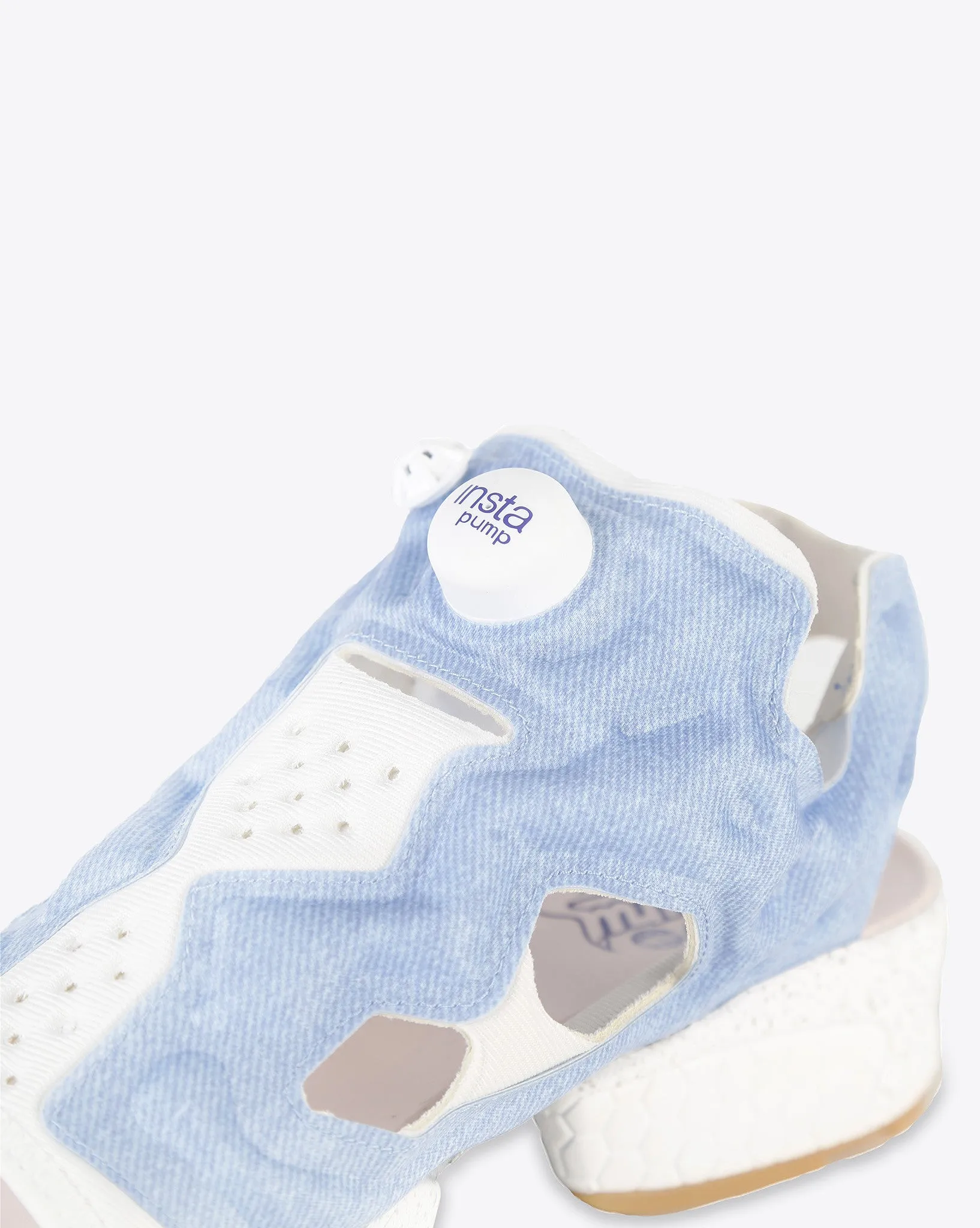 Reebok by Joyrich / 'Instapump Fury' Womens Sandal / White x Blue