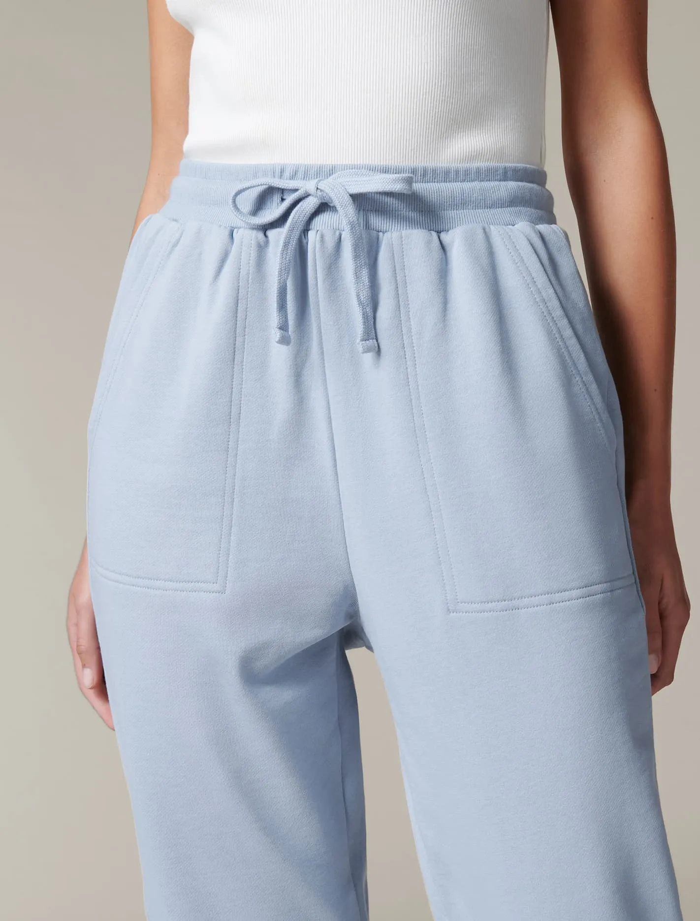 Vera Loungewear Lightweight Jogger